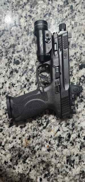 M&amp;p core 2.0 with trijicon rmr and streamlight