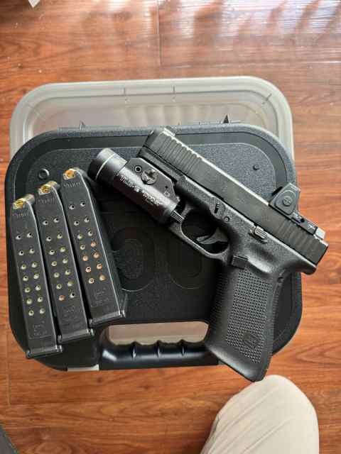 Glock 45 Gen 5 w/ RMR