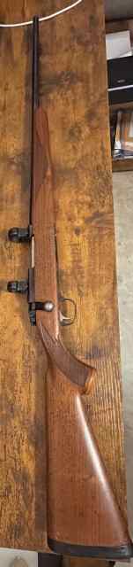 Ruger 77/22hornet walnut and blued