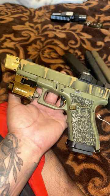 Glock 19