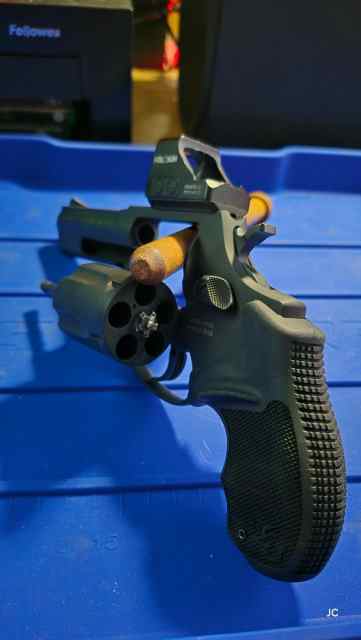 Taurus 605 T.O.R.O.