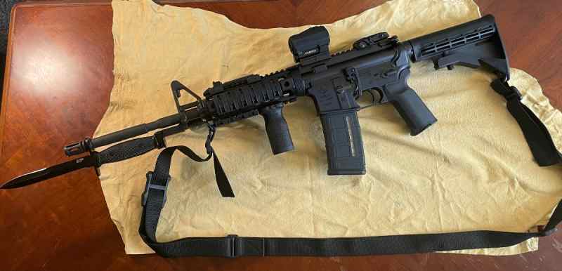 Colt AR15 M4 +extras, ammo