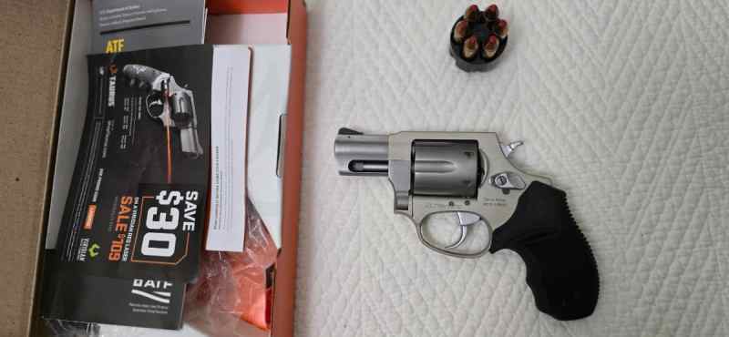 Taurus 856 Ultra-Lite Revolver 38 SPL