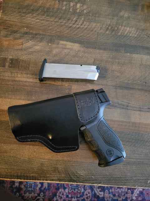 Stoeger str9 G19 clone ! 