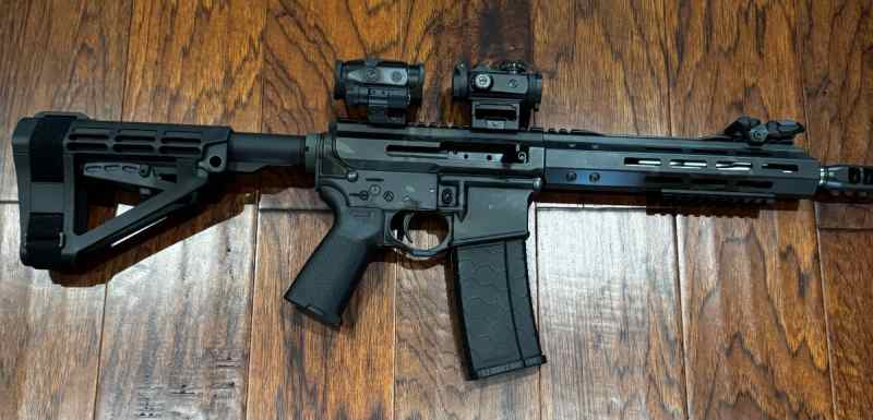 New Spikes Tactical ST15 10.5" Pistol–Side Charge