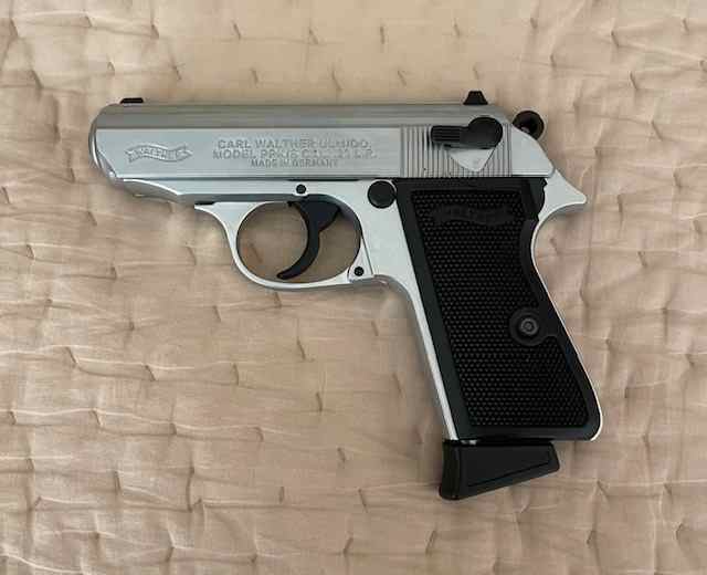 Walther PPK/S .22 LR 3.3&quot; Nickel NIB