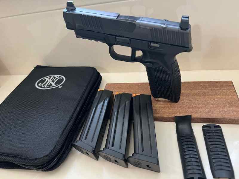 FN 509 MRD Full Size