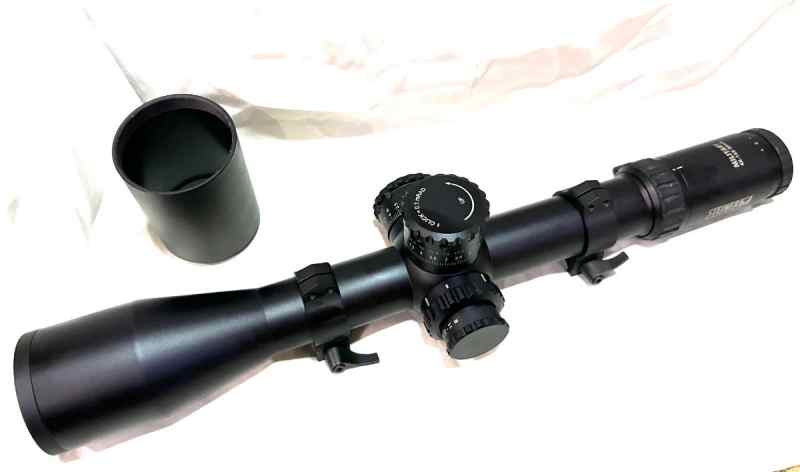 Steiner Military Tactical Rifle Scope - Like New