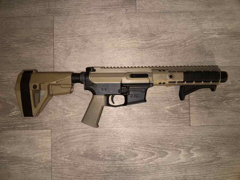 Aero Precision EPC9 FDE Two-Tone