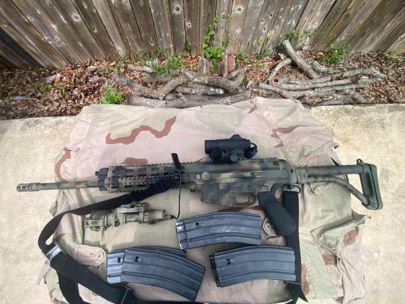Robinson XCR with Aimpoint COMP M4