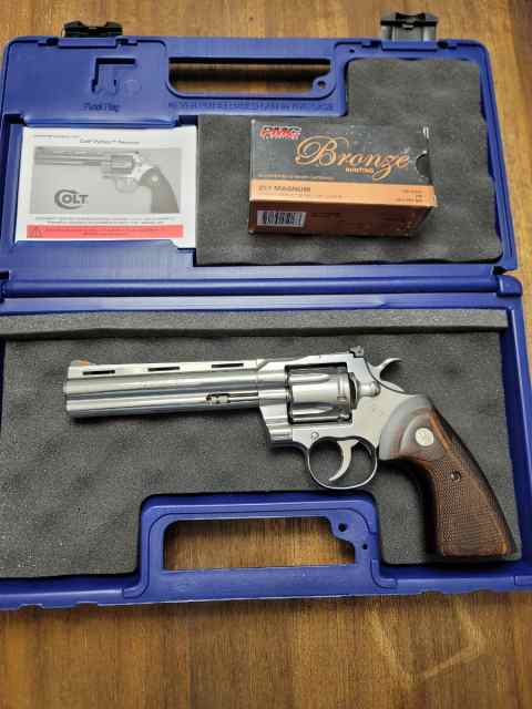 Colt Python 357  magnum 