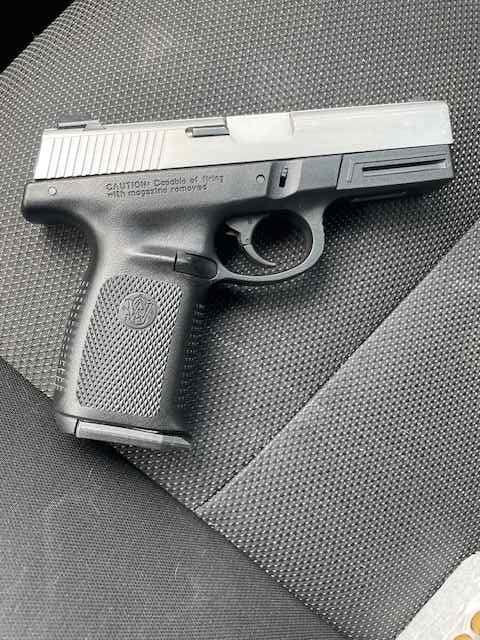 S&amp;W .40 cal