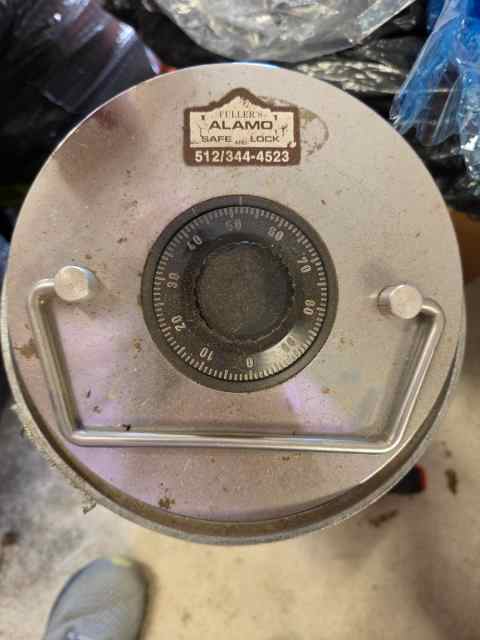 F/S Old floor safe 8"x22" like new