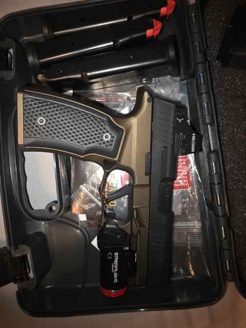 Upgraded sig macro with extras