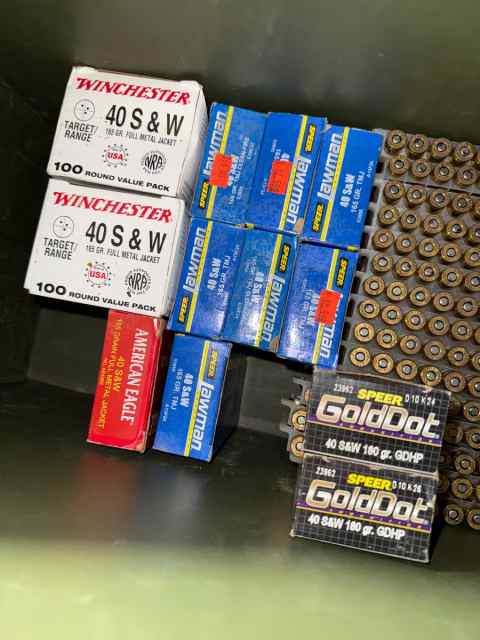  .40 S&amp;W 680 Rounds Mixed FMJ + Gold Dot 