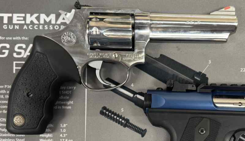 Taurus 22 02.jpg