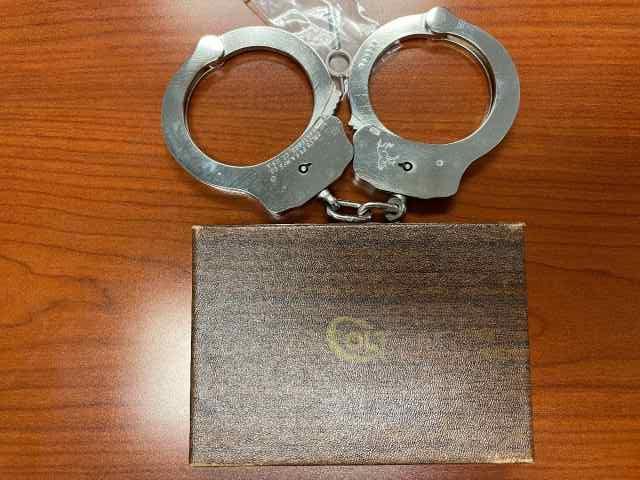 Colt handcuffs