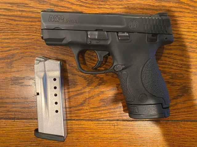 Smith and Wesson M&amp;P Shield 2.0