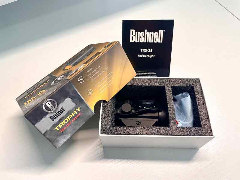 Bushnell Trophy TRS-25 Red Dot, NIB