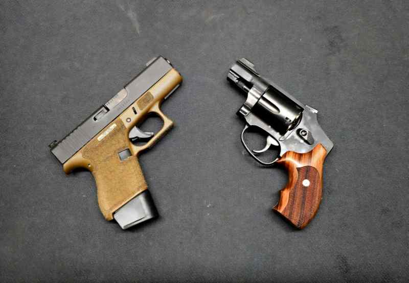 Glock 43 / S&amp;W J frame 442 Ultimate Carry 