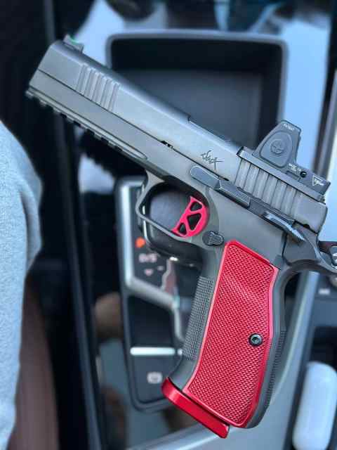 🔥NEW DWX 5’ /RMR🔥👀