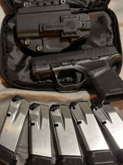 Hellcat osp and a holoson holographic sight WTT 