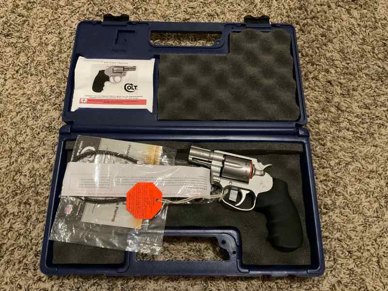 Colt Cobra