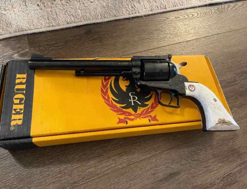 Ruger super Blackhawk 80s 44 mag 7.5” stag 