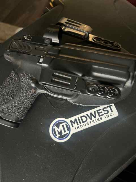 M&amp;p 2.0 carry comp 