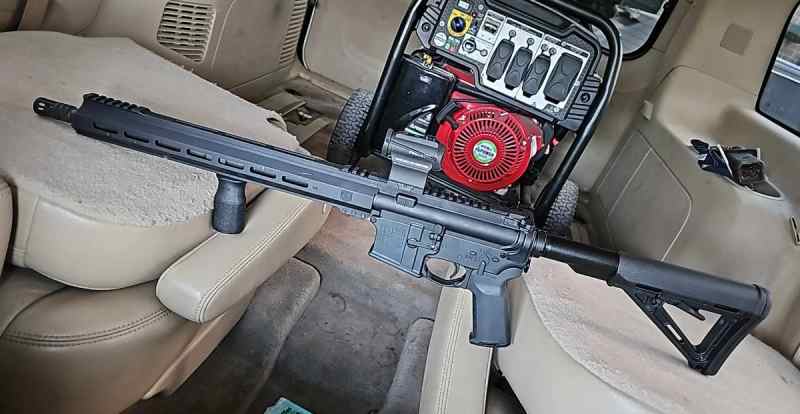 Diamondback Tactical AR-15 With extras 