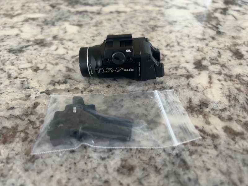 Surefire TLR7sub Glock &amp; Sig