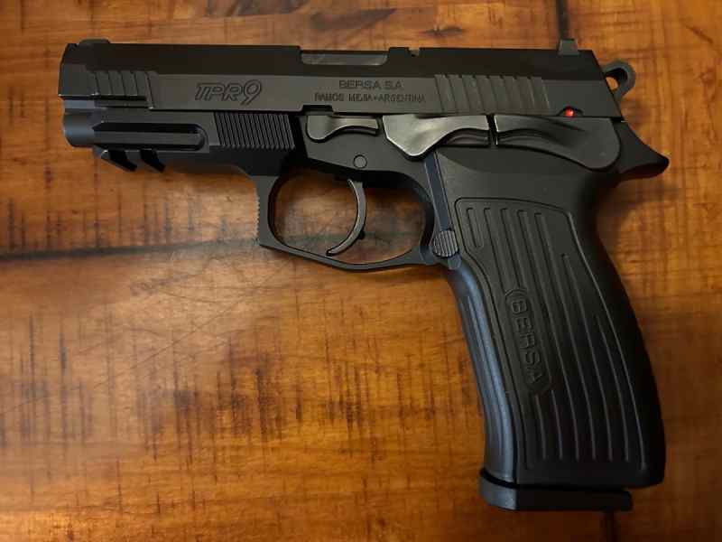 Bersa TPR9 9MM (New in Case)
