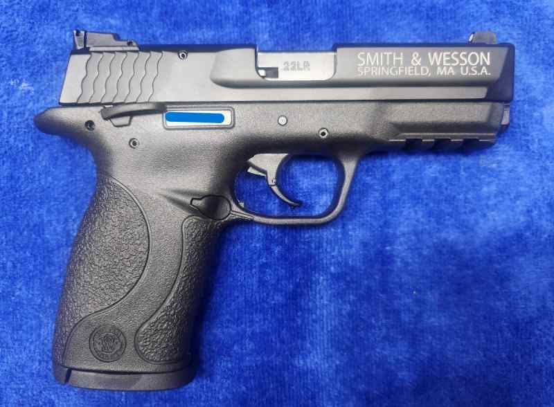 M&P 22 Compact (1).jpg