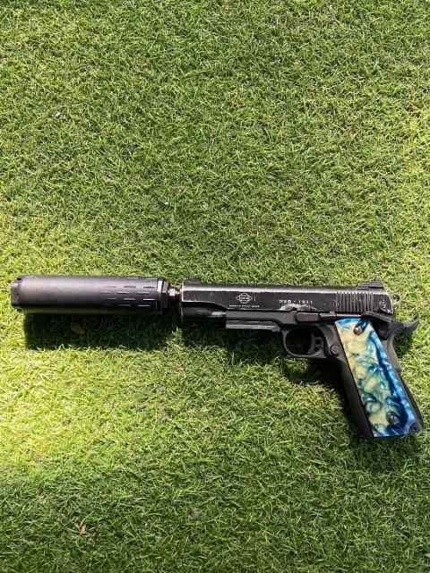 GSG 1911 .22lr suppressor ready 