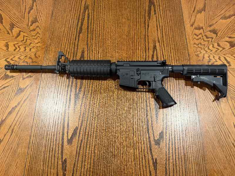  Colt 6920 M4 - LE Prefix