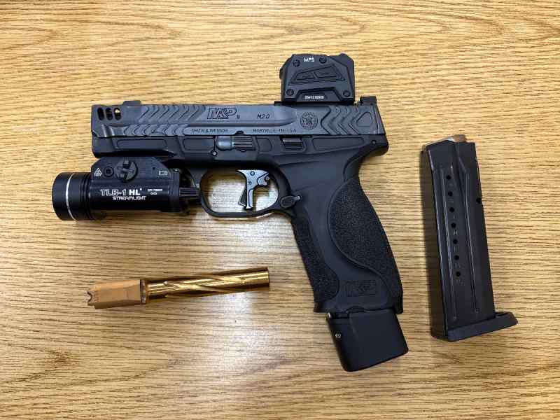 M&amp;P 2.0 METAL CARRY COMP! WTT