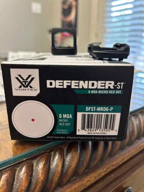 Vortex Defender ST Red Dot- New