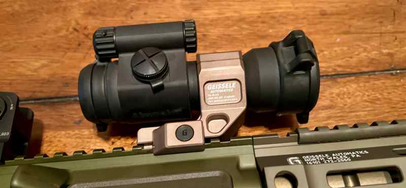 Aimpoint Pro Geissele Mount