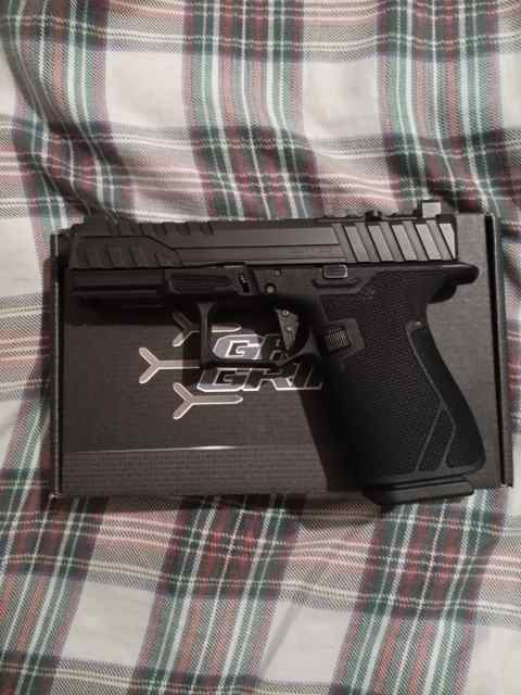 Custom Serialized Glock 19