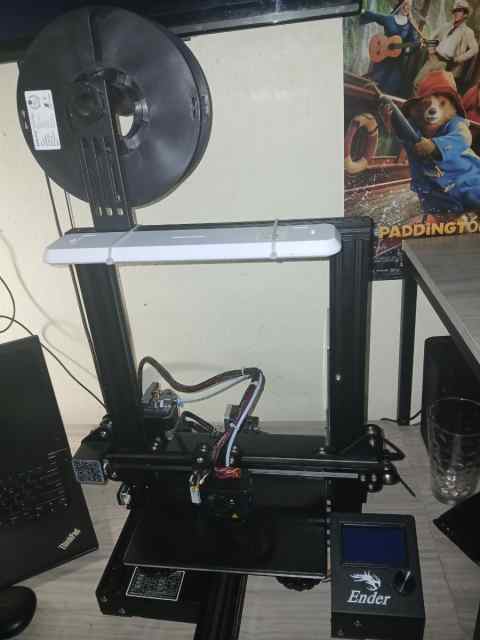 3d printer ender 3 pro w/ extras