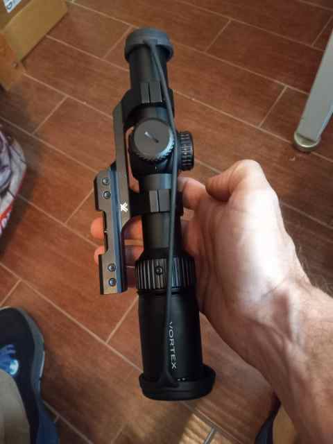 Strike eagle 1-6 with vortex mount