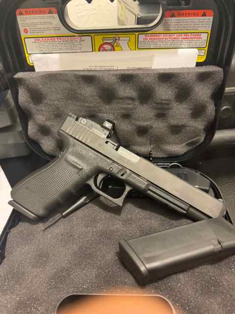 Glock 40 Gen 4 mos 10mm **1 Mag fired**