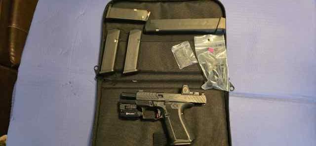 MR920 War Poet, Trijicon RMR