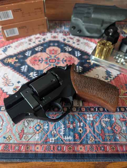 Chiappa Rhino 200ds