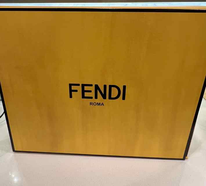 Fendi Purse. Mother’s Day gift! WTT. 