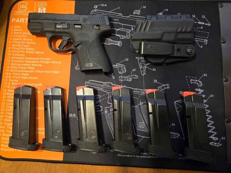 Smith &amp; Wesson M&amp;P 9 Shield Plus