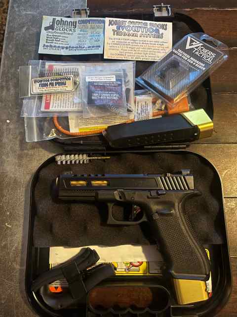 Glock 17 Gen4 Zaffari,Johnny Glock,TTI 
