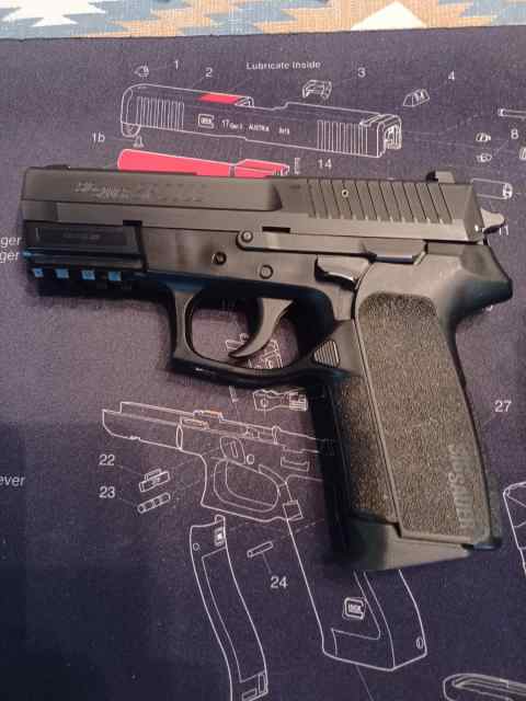 Sig sauer p2022