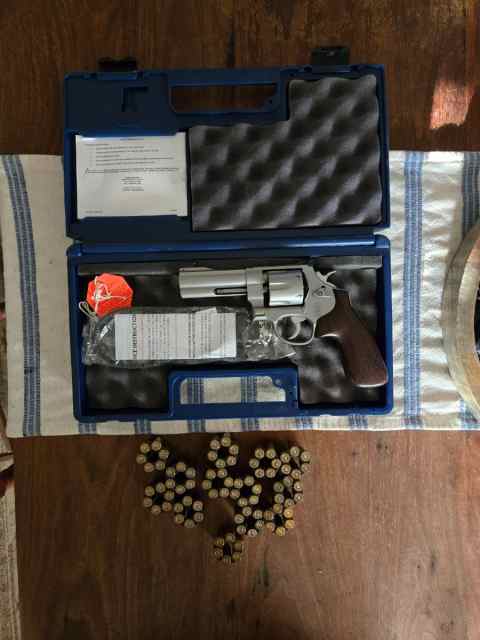 Smith &amp; Wesson 625 JM 45 ACP 5&quot; BARREL