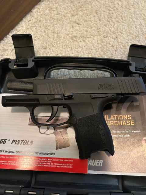 SIG SAUER P365 Micro-Compact 9MM 10rd Pistol 